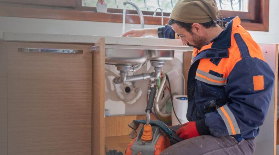 Expert burst pipe repair services in Brethren, MI
